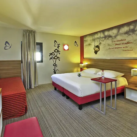 Ibis Styles 3* カストル