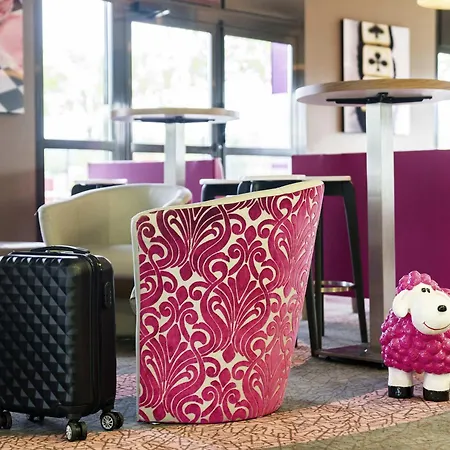 ホテル Ibis Styles 3*