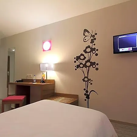 Ibis Styles ホテル