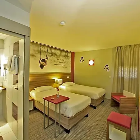 Ibis Styles ホテル