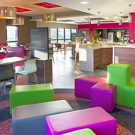 Ibis Styles カストル