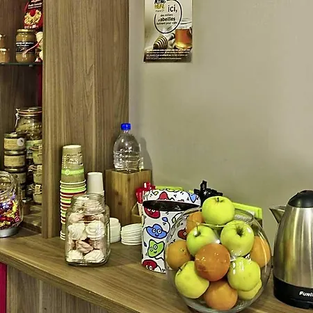 Ibis Styles Castres Отель Кастр