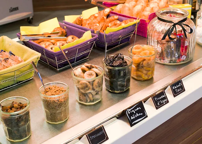 Ibis Styles カストル