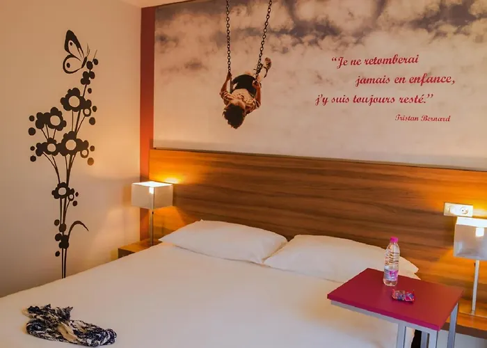 ホテル Ibis Styles カストル