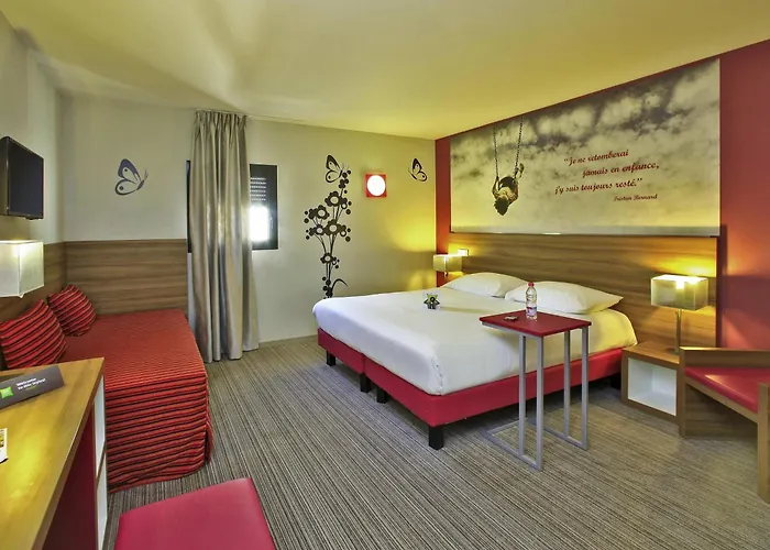 Ibis Styles 3* カストル