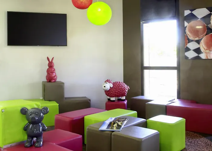 Ibis Styles ホテル カストル